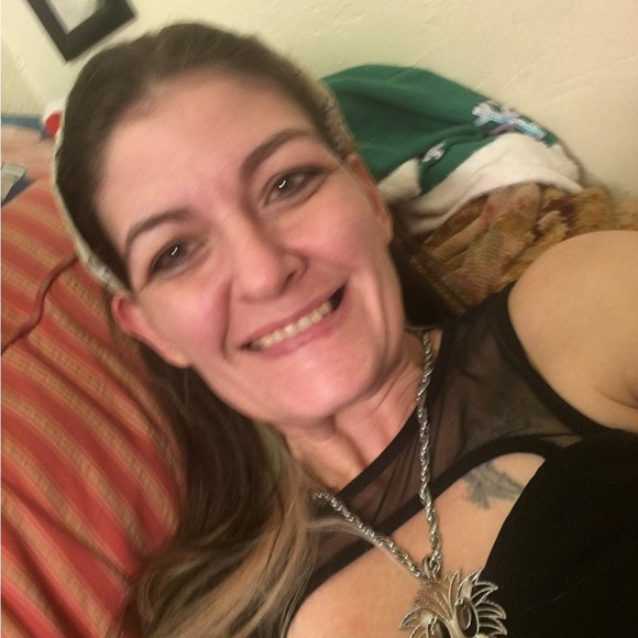 Meet your Posher, Jade - Picture 10 of 10